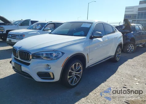 2015 BMW X6 xDrive35I z USA, uszkodzony, nr VIN 5UXKU2C55F0F95843
